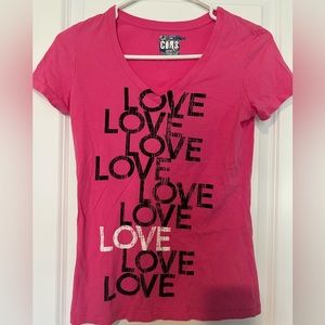 Women’s hot pink Love tee small
